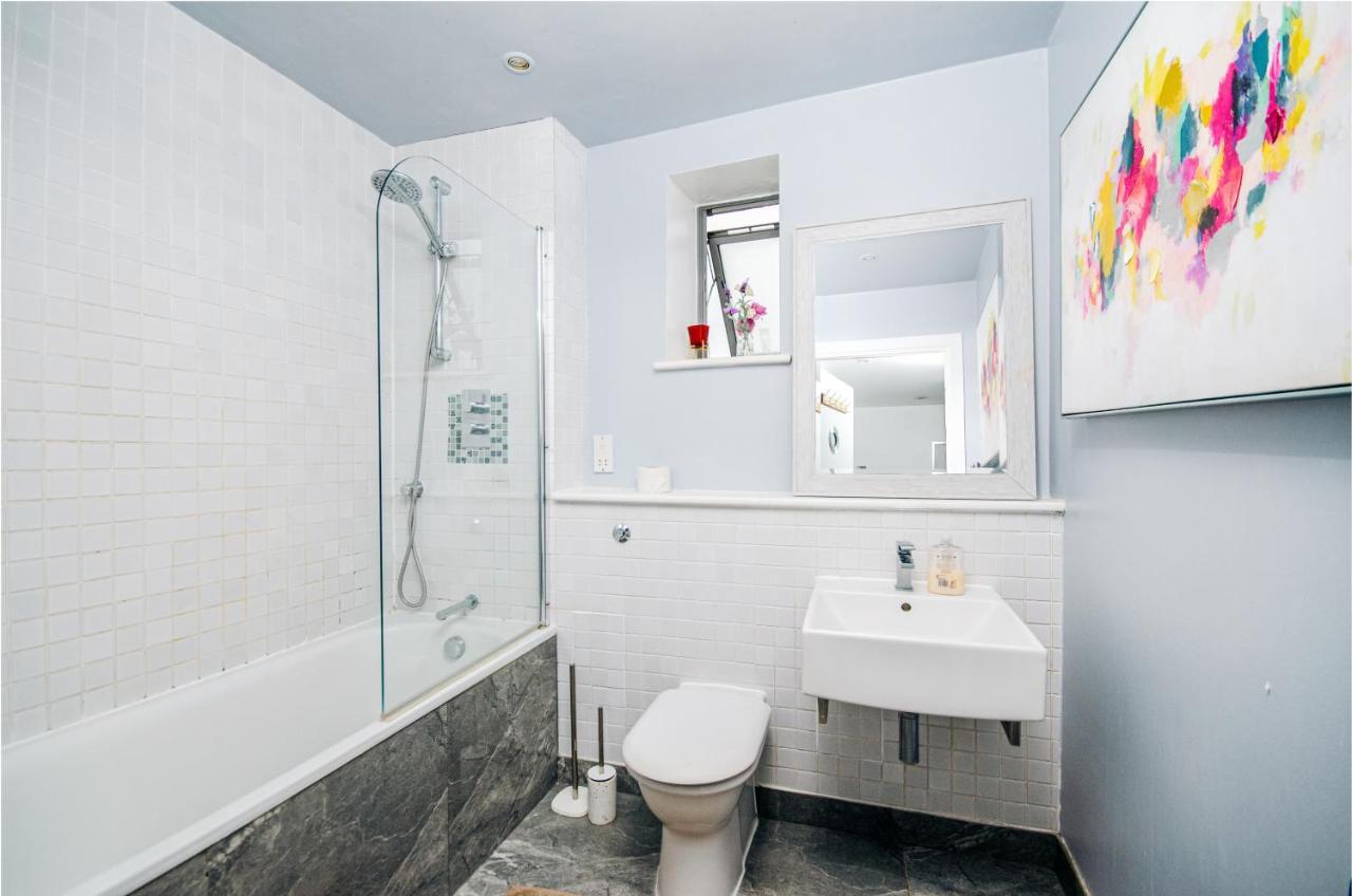 Stylish Close To Bridge Apartament *